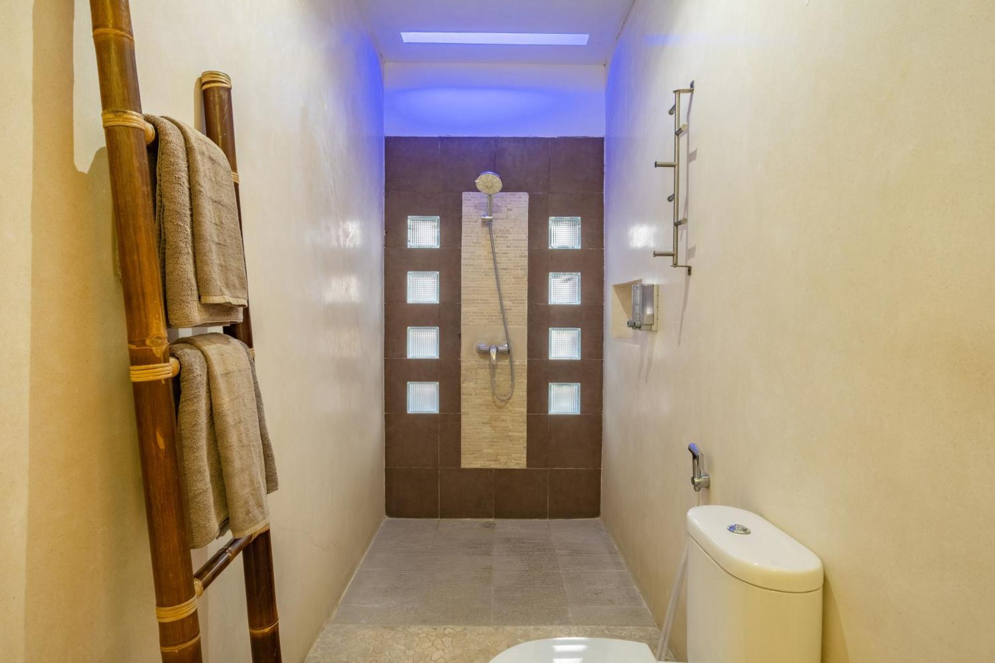 Villa 3 Bedroom Cozy Private Pool In Wifi *